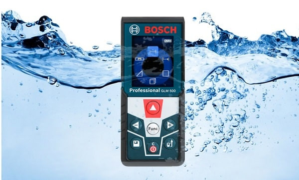 Máy đo khoảng cách laser trên công trường